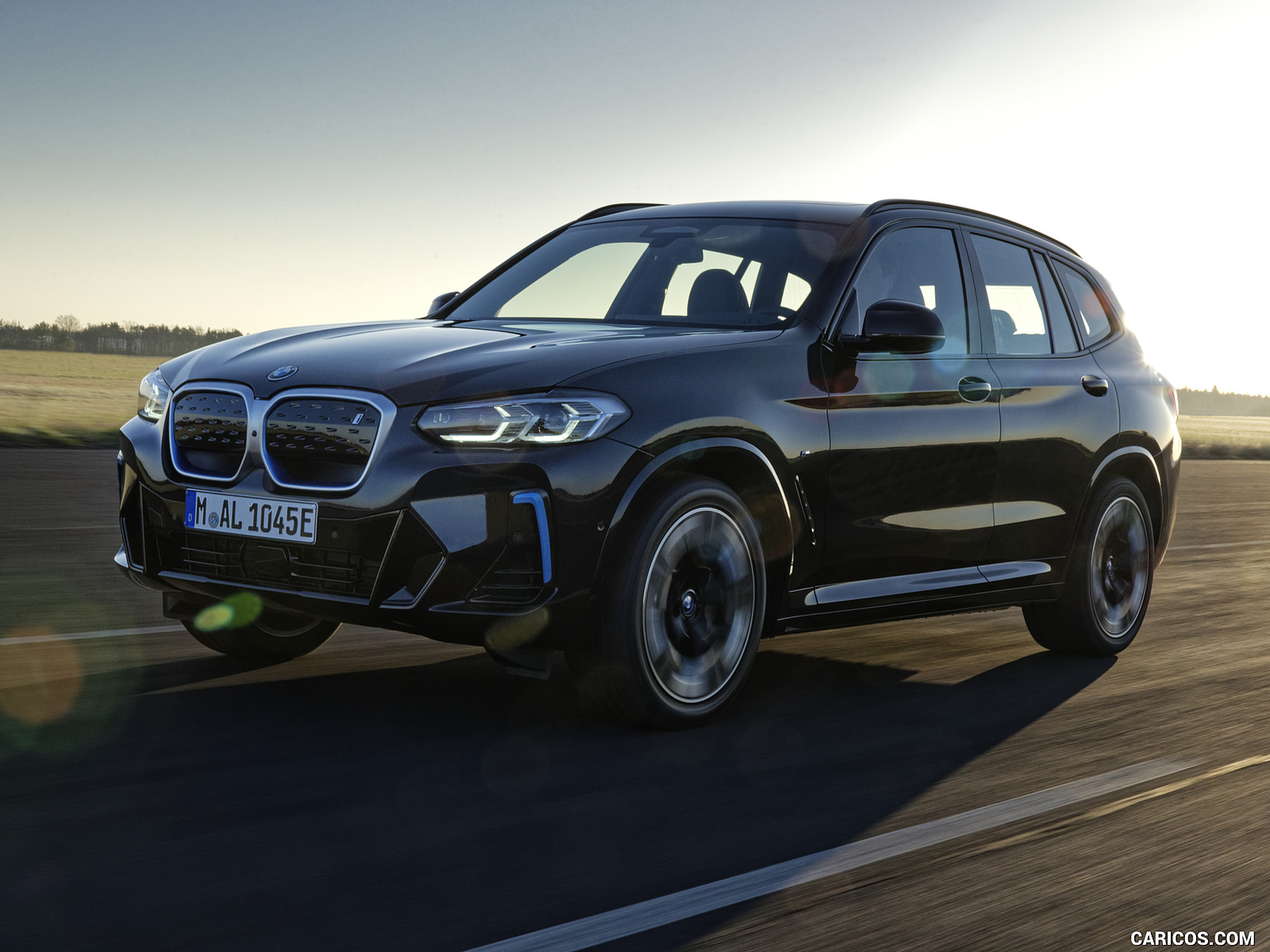 BMW iX3 이미지